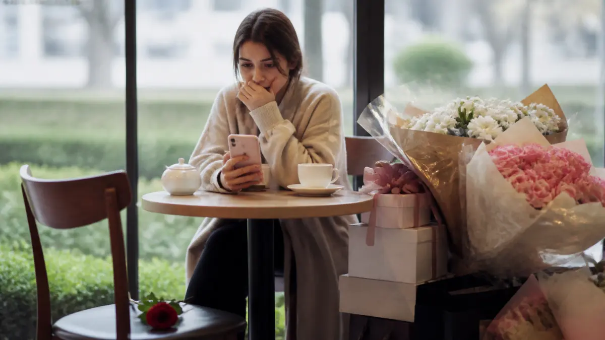 Love bombing : repérer la manipulation amoureuse