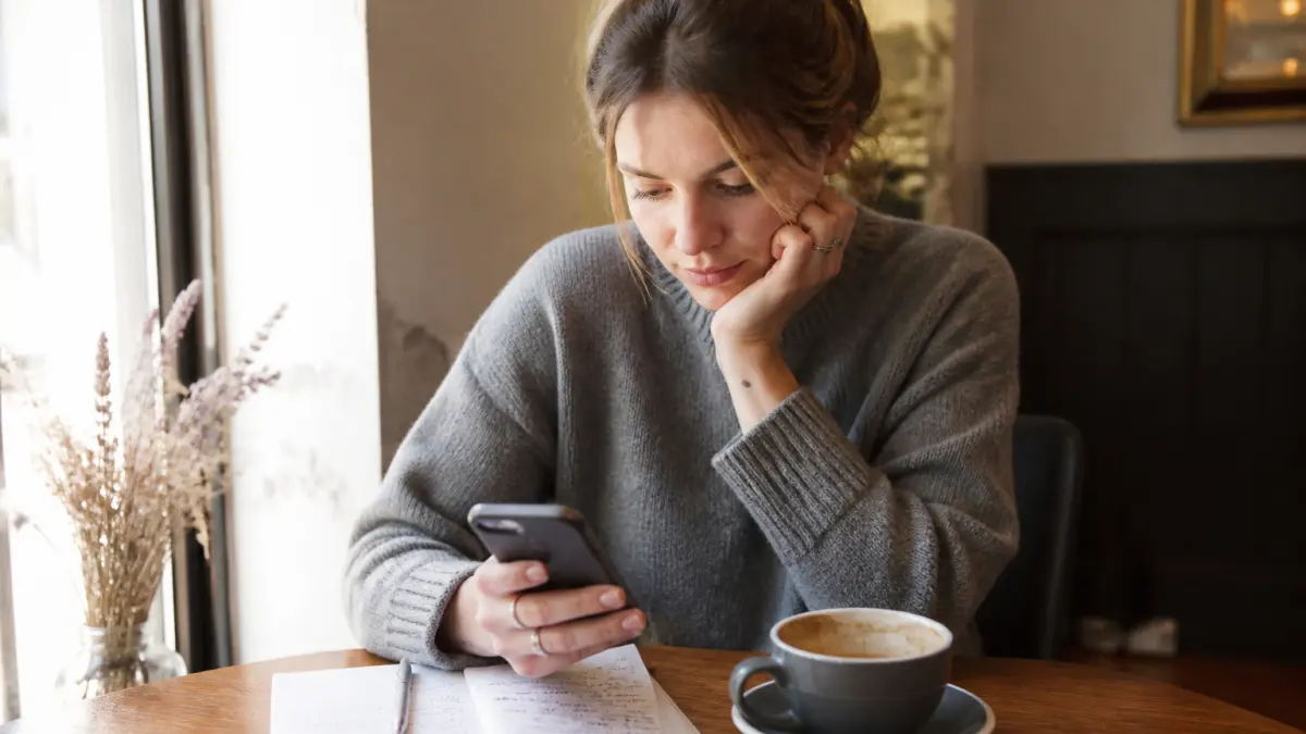 Comment écrire une bio de site de rencontre qui attire les bonnes personnes